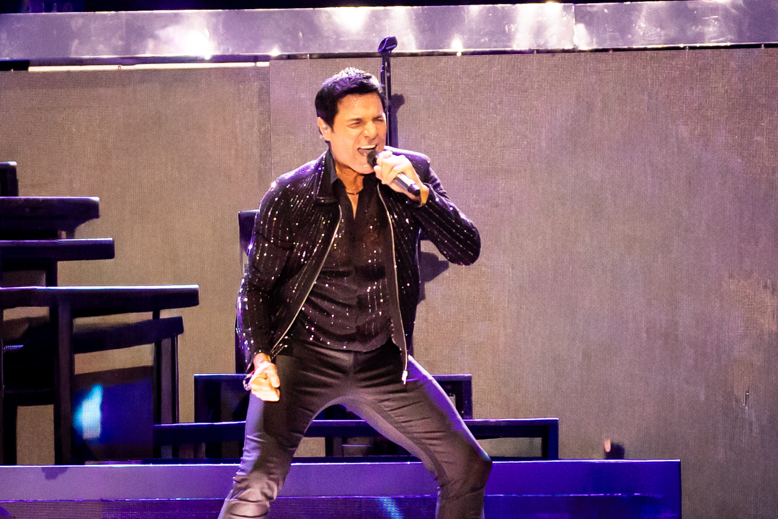 Concierto Chayanne la vuelve a armar en Monterrey en Monterrey