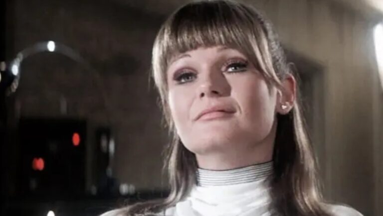 Valerie Perrine, reconocida por su papel en Superman, fallece dejando un legado en el cine estadounidense.